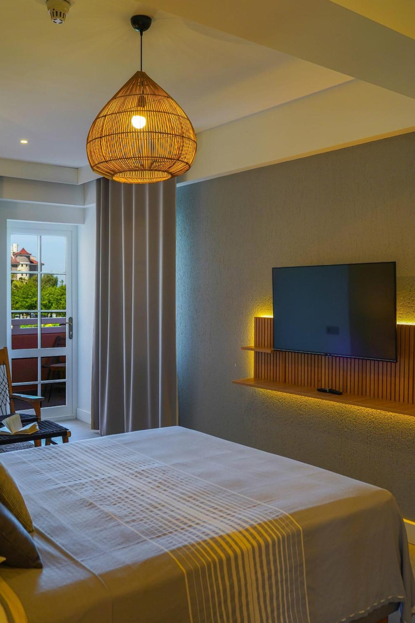 Hotel Club-E Fethiye Exterior photo